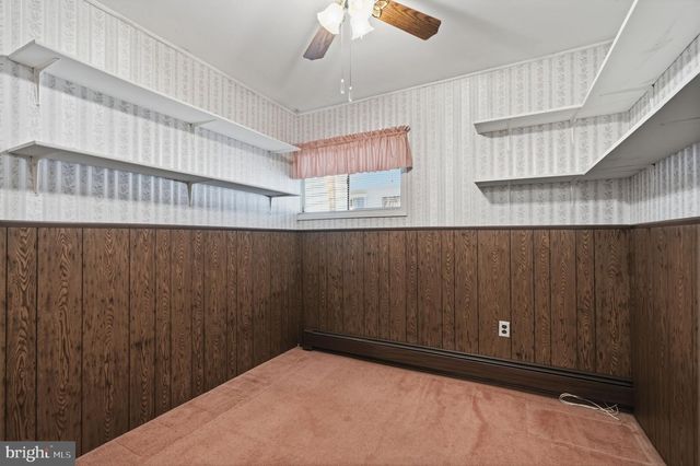 23 SHELTER LN, Levittown, PA 19055