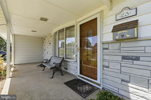 23 SHELTER LN, Levittown, PA 19055