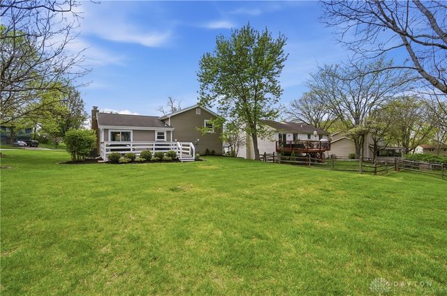 5546 Highfield Court, West Chester, OH 45069
