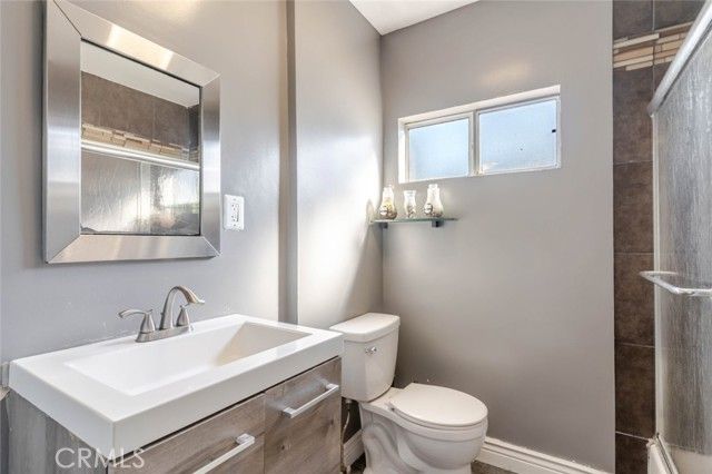 3813 Lyndora Street, Lynwood, CA 90262