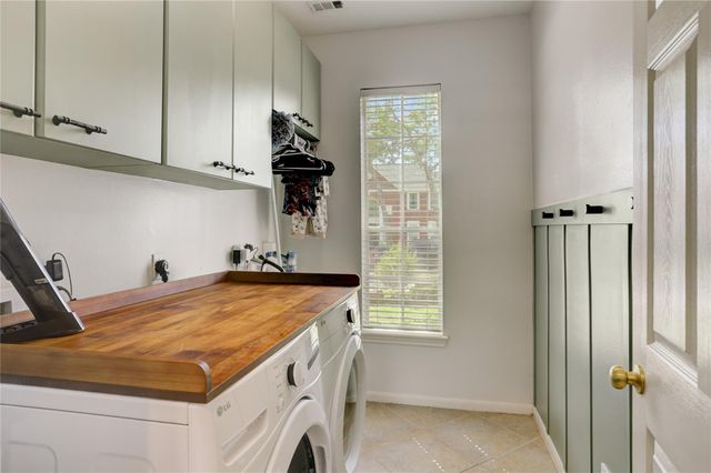 22914 Briarhorn Drive, Spring, TX 77389