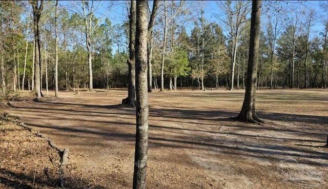 Salter Rd, Pace, FL 32571