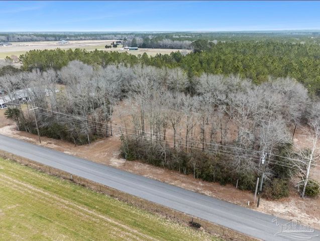 Salter Rd, Pace, FL 32571