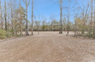 Salter Rd, Pace, FL 32571