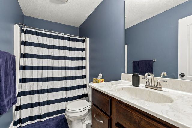 2986 16th Street Court, East Moline, IL 61244