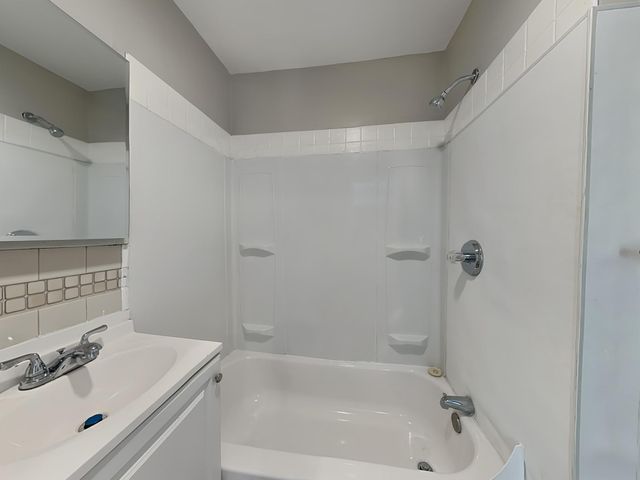 1115 19th Avenue NE, Minneapolis, MN 55418