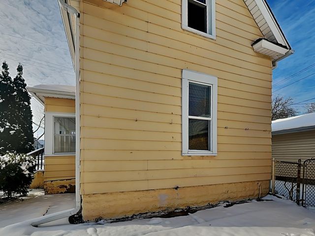 1115 19th Avenue NE, Minneapolis, MN 55418