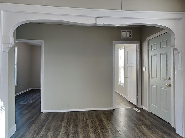 1115 19th Avenue NE, Minneapolis, MN 55418