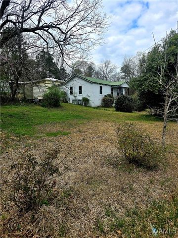 816 4th NW, Reform, AL 35481