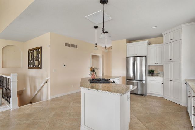 5310 Baraboo Court, Davenport, IA 52804