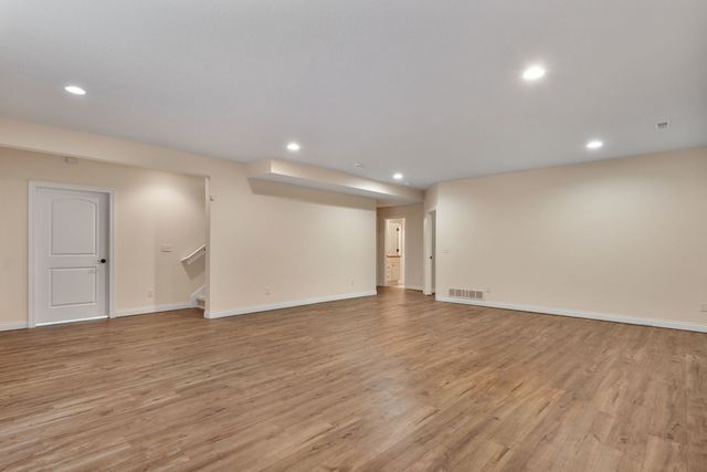 5310 Baraboo Court, Davenport, IA 52804