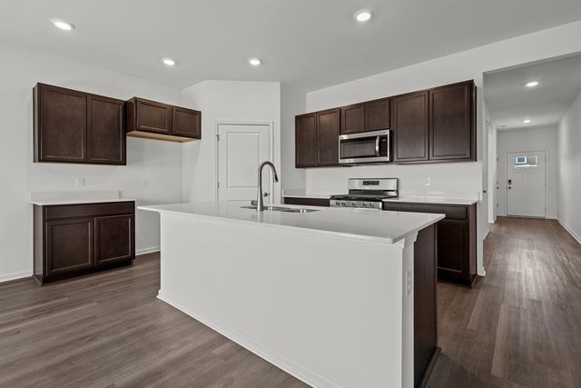 2913 Old Castle Road, Joliet, IL 60435
