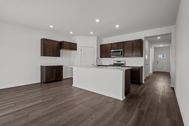2913 Old Castle Road, Joliet, IL 60435