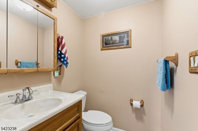 120 Mudtown Rd, Wantage Twp., NJ 07461