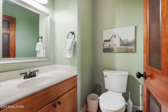 2968 Smoky Bluff Tr, Sevierville, TN 37862