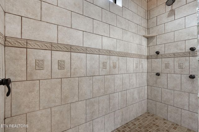 2968 Smoky Bluff Tr, Sevierville, TN 37862