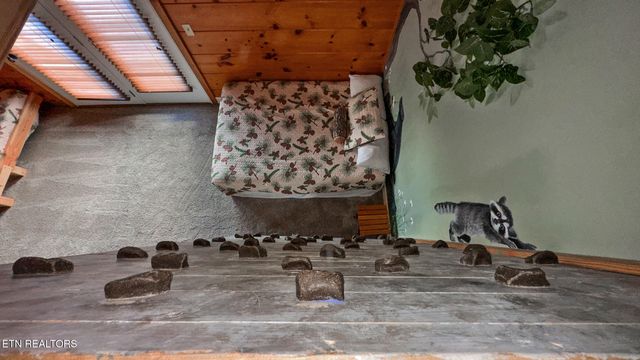 2968 Smoky Bluff Tr, Sevierville, TN 37862