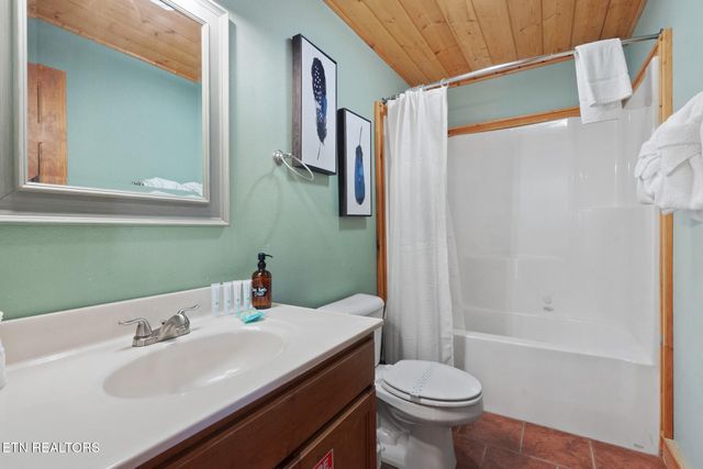 2968 Smoky Bluff Tr, Sevierville, TN 37862