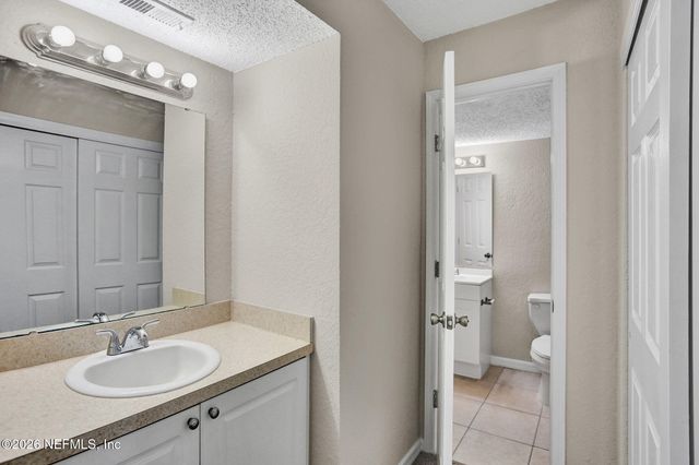 355 MONUMENT Road 12 A1, Jacksonville, FL 32225
