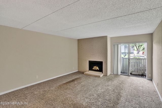 355 MONUMENT Road 12 A1, Jacksonville, FL 32225
