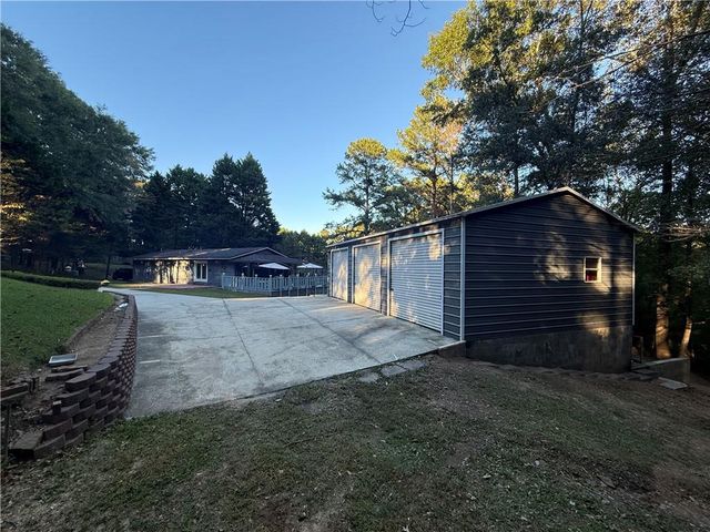 7637 Rockbridge Road, Lithonia, GA 30058