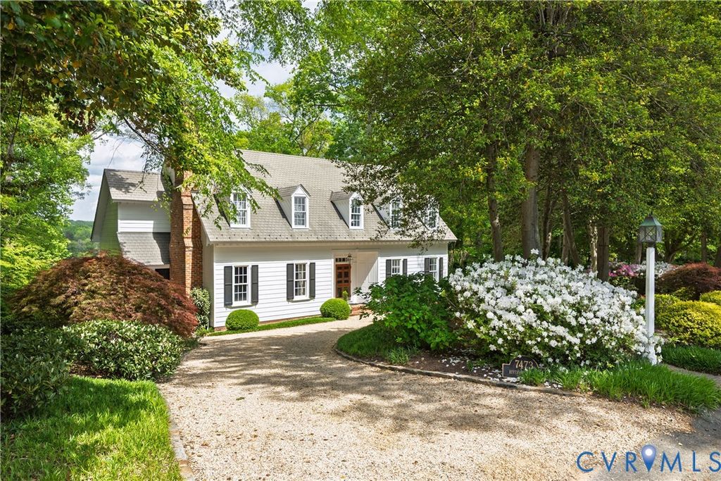 7473 Riverside Dr, Richmond, VA 23225