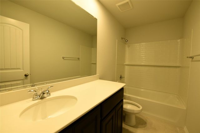 4713 Avion Drive, Sanger, TX 76266