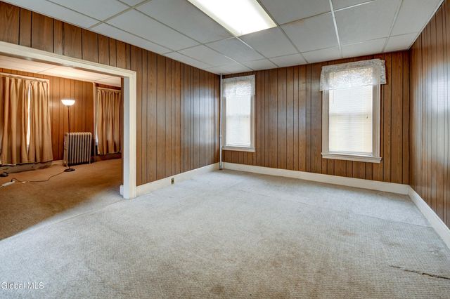 12 Cady Street, Johnstown, NY 12095