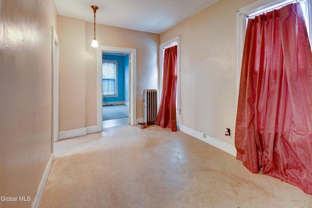 12 Cady Street, Johnstown, NY 12095