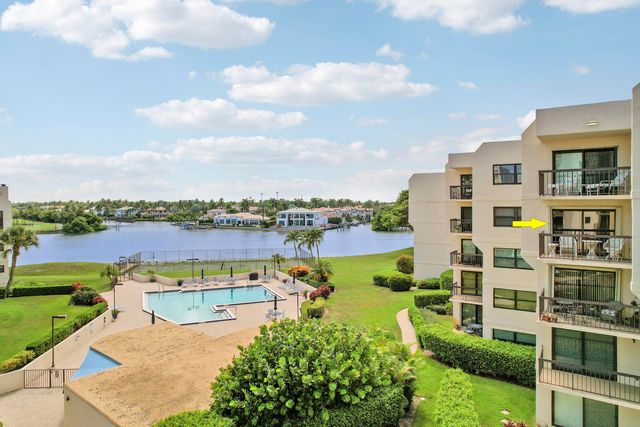 372 Golfview Road 403, North Palm Beach, FL 33408