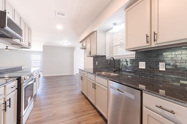13300 SE 19th Street, Choctaw, OK 73020