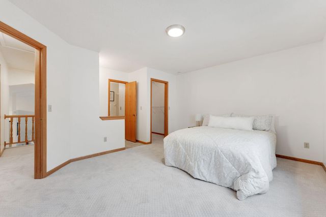 14220 Davenport Path, Rosemount, MN 55068