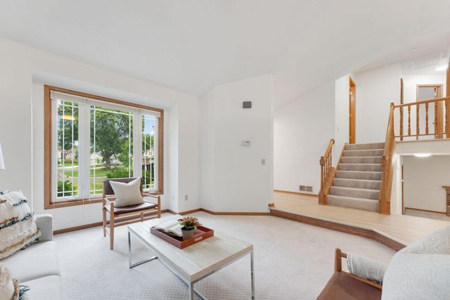 14220 Davenport Path, Rosemount, MN 55068