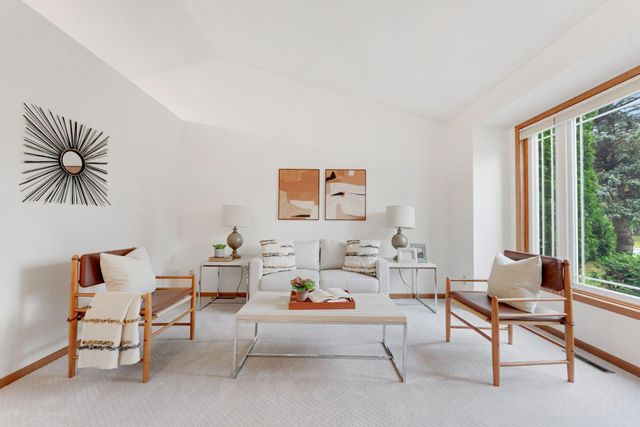 14220 Davenport Path, Rosemount, MN 55068