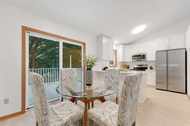 14220 Davenport Path, Rosemount, MN 55068