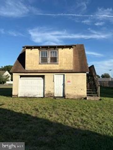 1127 FROSTY HOLLOW RD, Levittown, PA 19047
