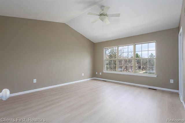 41351 N Maplewood Drive, Canton, MI 48187