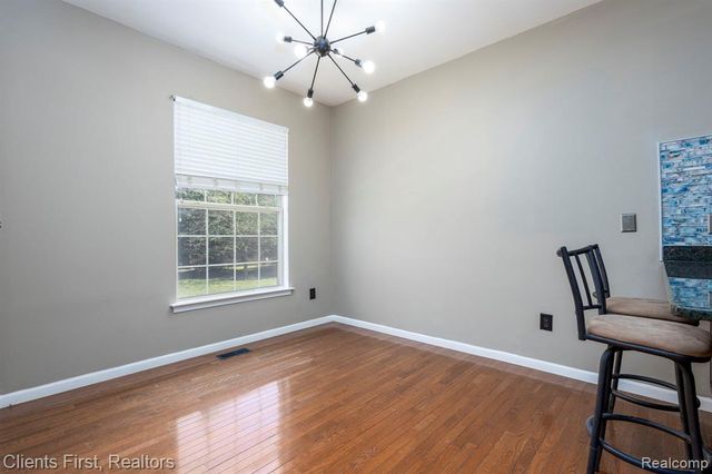 41351 N Maplewood Drive, Canton, MI 48187