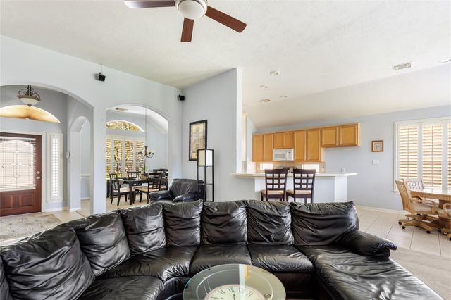 26924 Manor Falls Drive, Kingwood, TX 77339