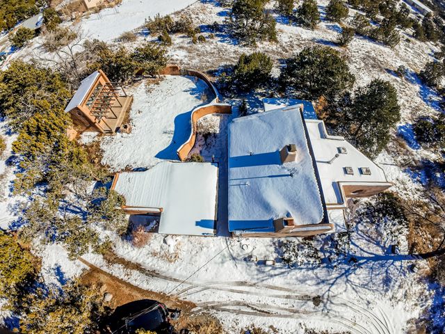 32 Timberwick Road, Santa Fe, NM 87508