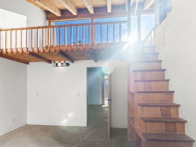 32 Timberwick Road, Santa Fe, NM 87508