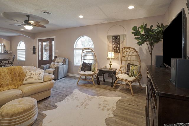 402 HERMINE BLVD, San Antonio, TX 78212