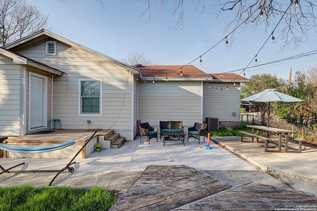 402 HERMINE BLVD, San Antonio, TX 78212