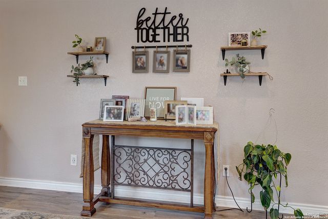 402 HERMINE BLVD, San Antonio, TX 78212