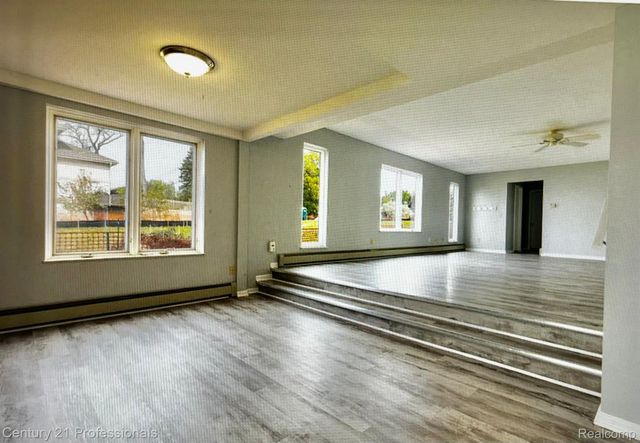 4997 Grand Court, West Bloomfield Charter Township, MI 48324