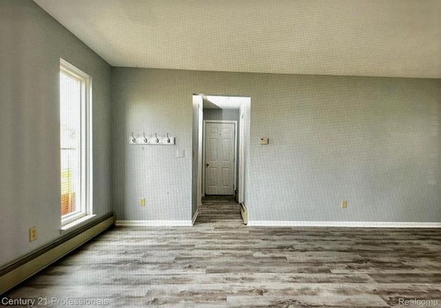 4997 Grand Court, West Bloomfield Charter Township, MI 48324