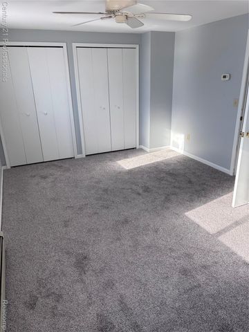 4997 Grand Court, West Bloomfield Charter Township, MI 48324