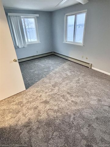 4997 Grand Court, West Bloomfield Charter Township, MI 48324