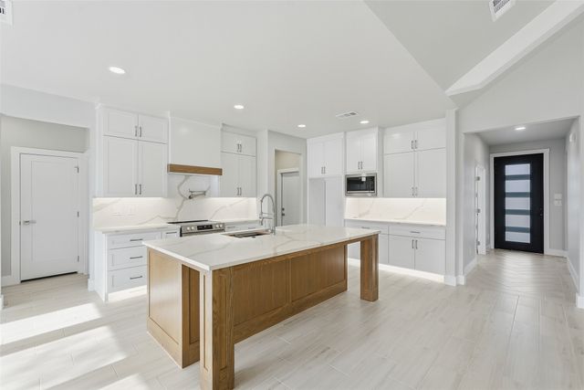 458 Sunrise Trail, Corsicana, TX 75109