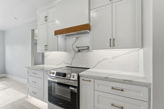 458 Sunrise Trail, Corsicana, TX 75109